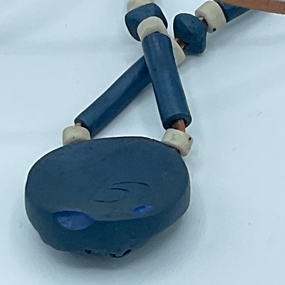 “HANDMADE” VINTAGE MUSHROOM, MOON AND GULLS           POTTERY PENDANT NECKLACE. - Picture 7 of 11